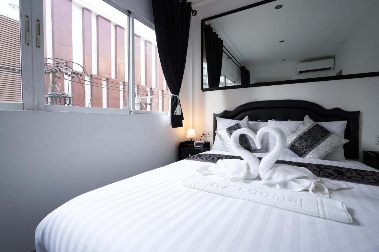 Thonglor Suites Hotel กรุงเทพมหานคร ภายนอก รูปภาพ