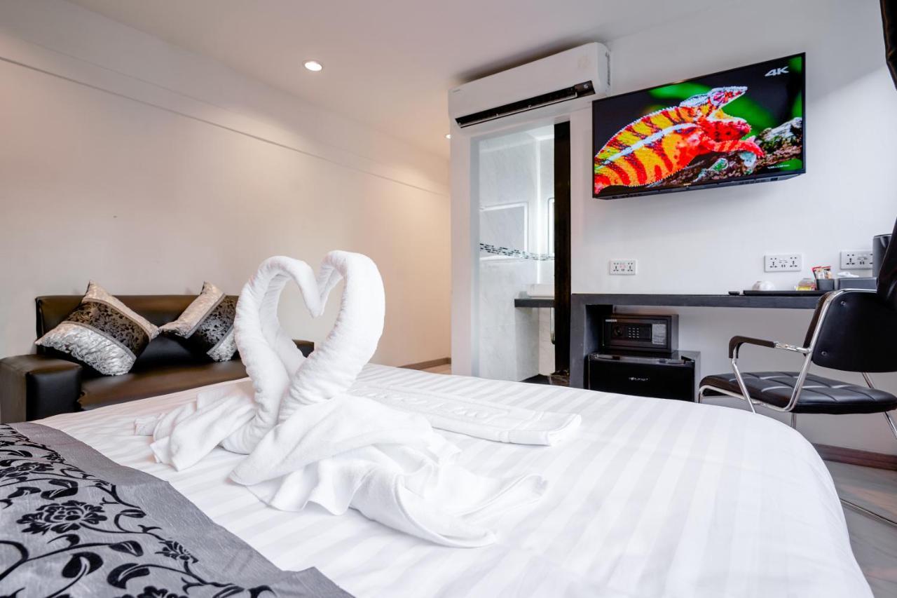 Thonglor Suites Hotel กรุงเทพมหานคร ภายนอก รูปภาพ