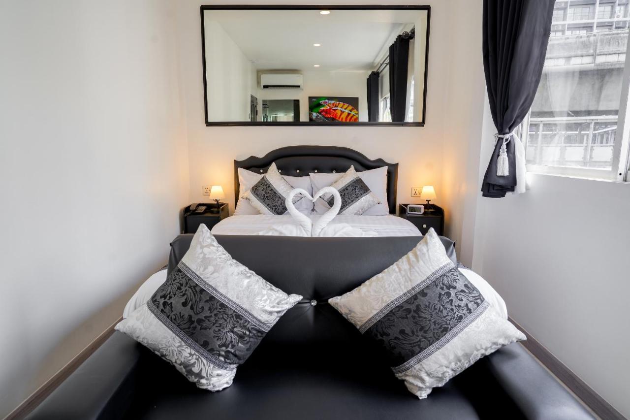 Thonglor Suites Hotel กรุงเทพมหานคร ภายนอก รูปภาพ