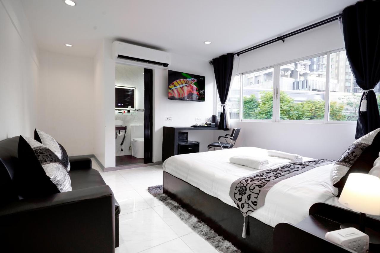 Thonglor Suites Hotel กรุงเทพมหานคร ภายนอก รูปภาพ