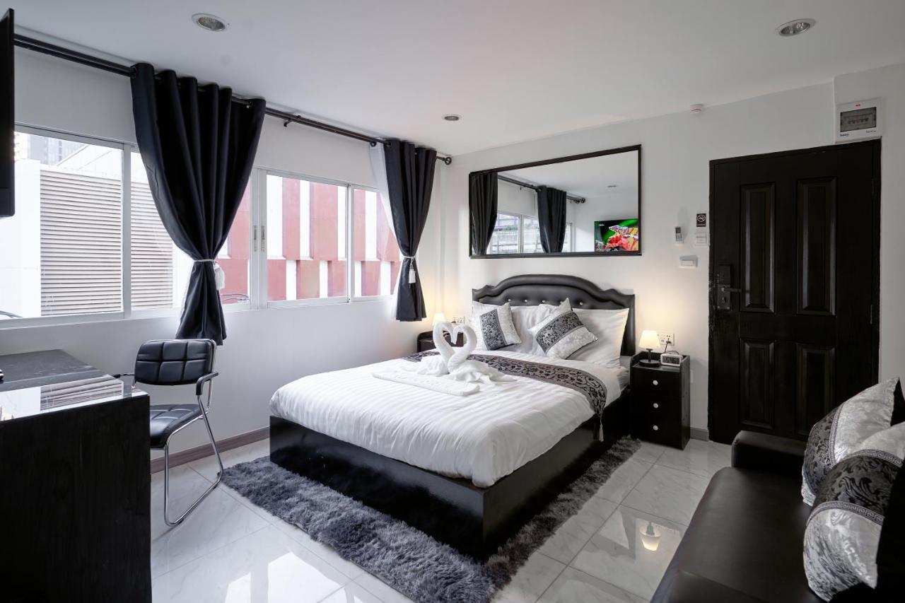 Thonglor Suites Hotel กรุงเทพมหานคร ภายนอก รูปภาพ