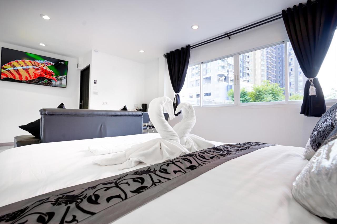 Thonglor Suites Hotel กรุงเทพมหานคร ภายนอก รูปภาพ